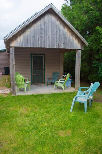 BunkHouseSittingArea